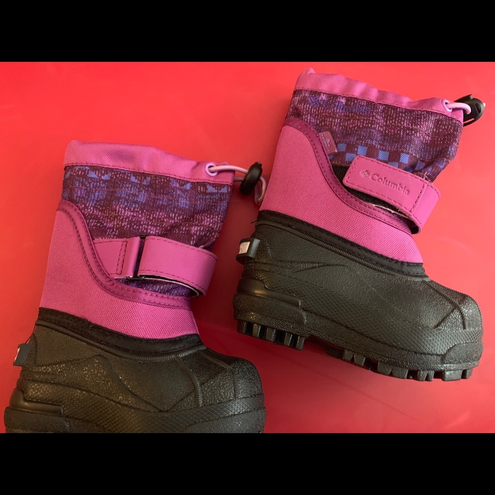 Columbia kids boots